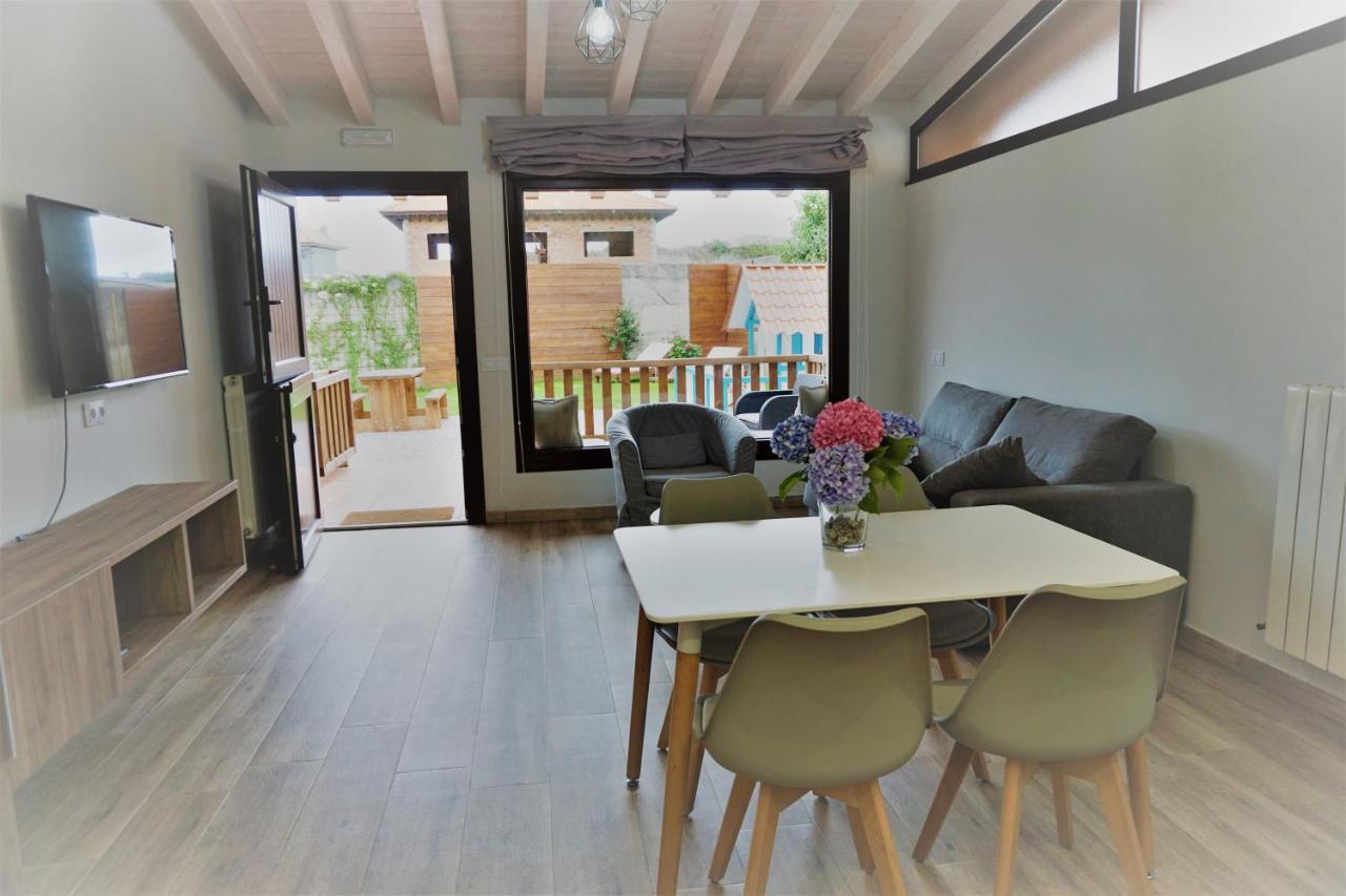 Apartamentos La Playina Llanes Zewnętrze zdjęcie