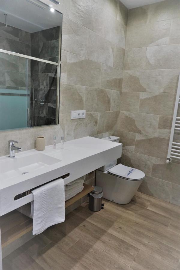 Apartamentos La Playina Llanes Zewnętrze zdjęcie