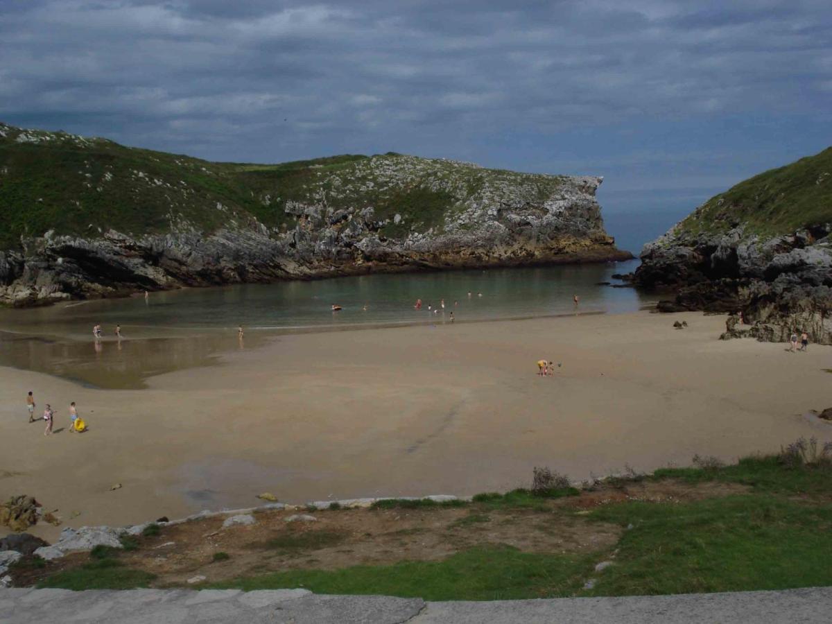 Apartamentos La Playina Llanes Zewnętrze zdjęcie