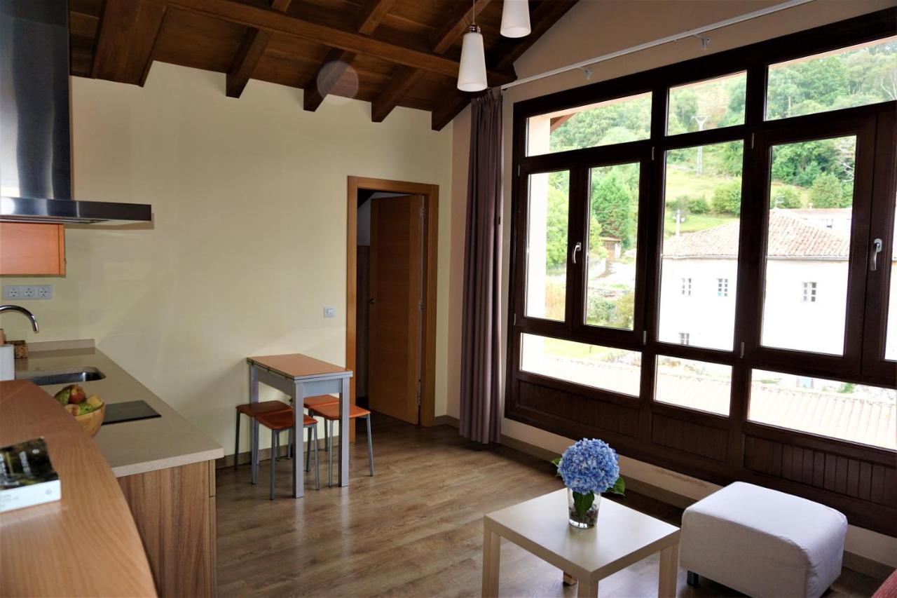 Apartamentos La Playina Llanes Zewnętrze zdjęcie